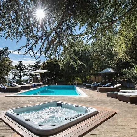 Piscina “la Trinita “ * Корчано