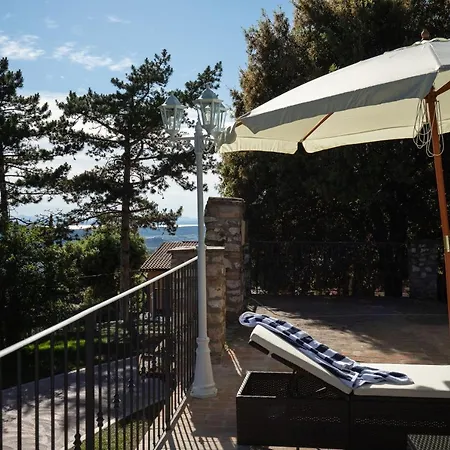 Villa Piscina “la Trinita “